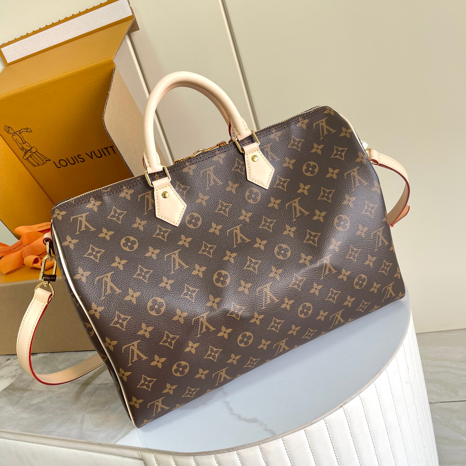 Speedy Bandoulière 40 Monogram M46982
