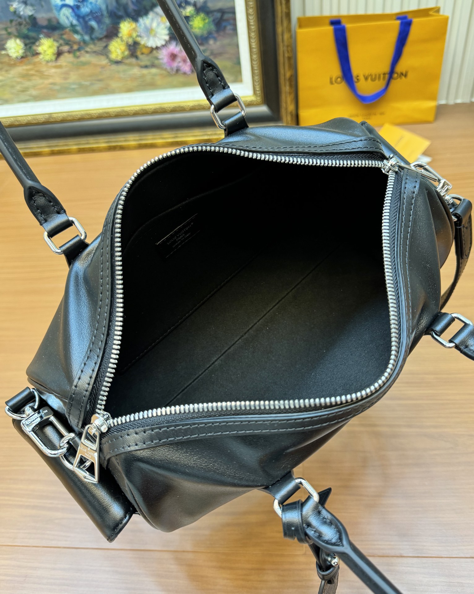Speedy Cargo Vibe Black Lamb Leather M12934