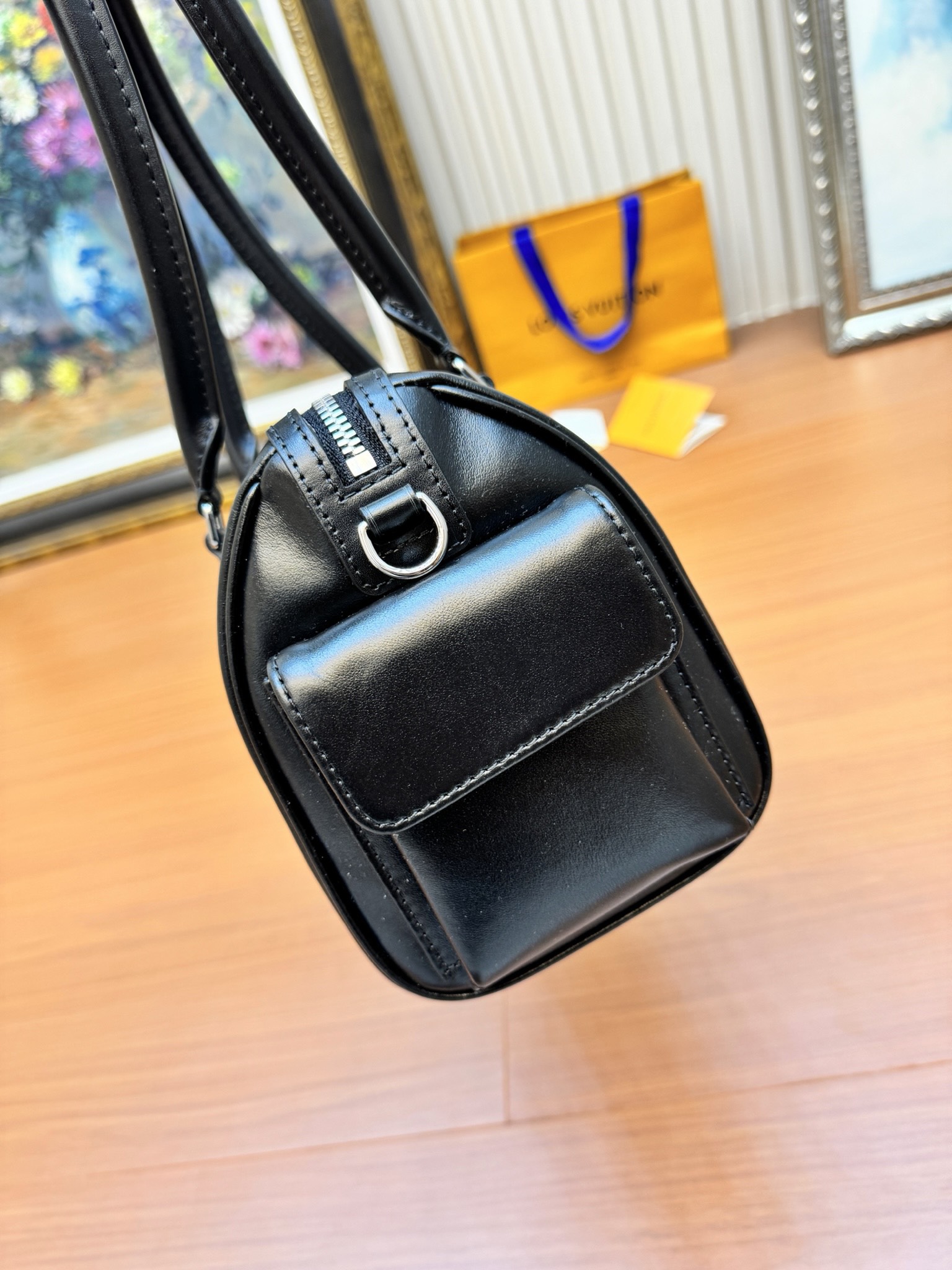Speedy Cargo Vibe Black Lamb Leather M12934