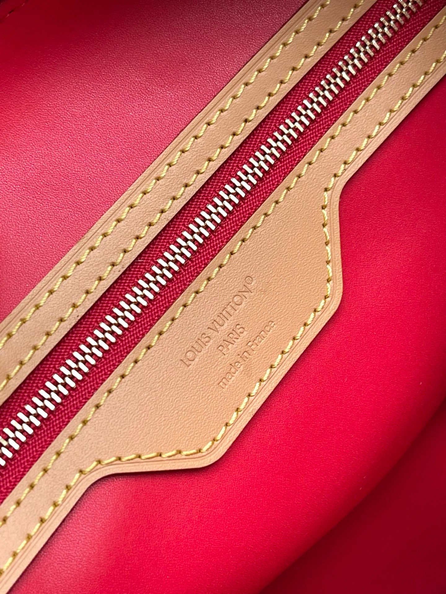 Speedy Soft 30 Crafty Monogram Red M11945