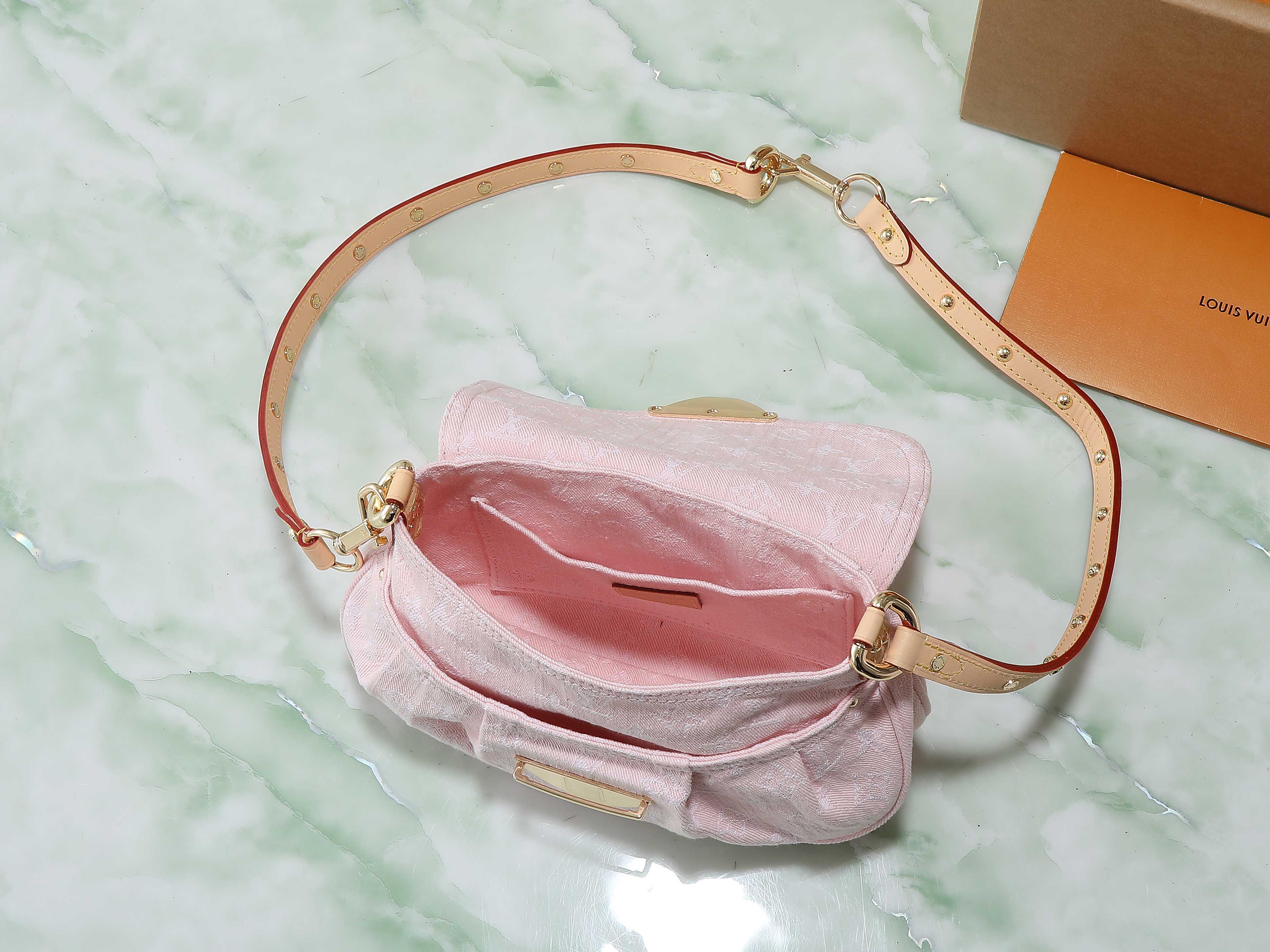 Sunset Crossbody Bag Washed Pink Certified Organic Cotton M13347