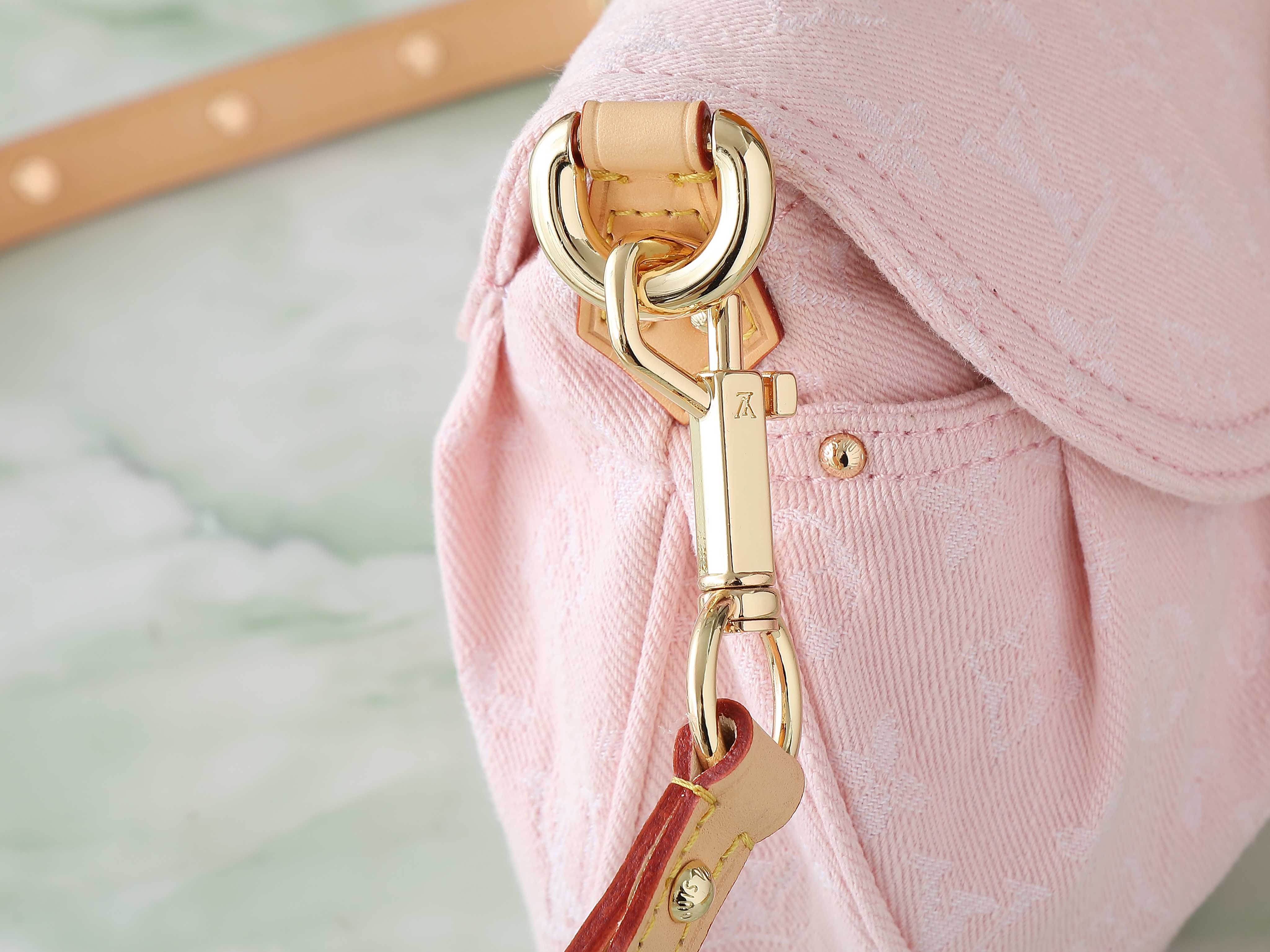 Sunset Crossbody Bag Washed Pink Certified Organic Cotton M13347