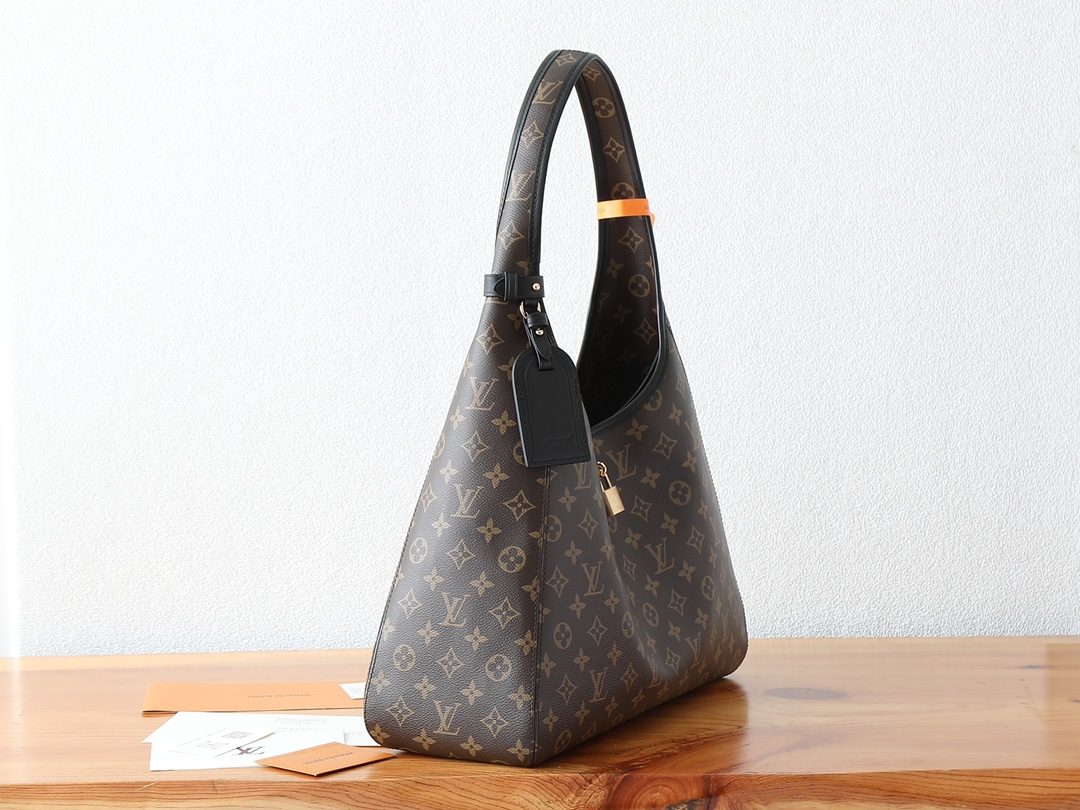 The Drop Gm Handbags Monogram M12941