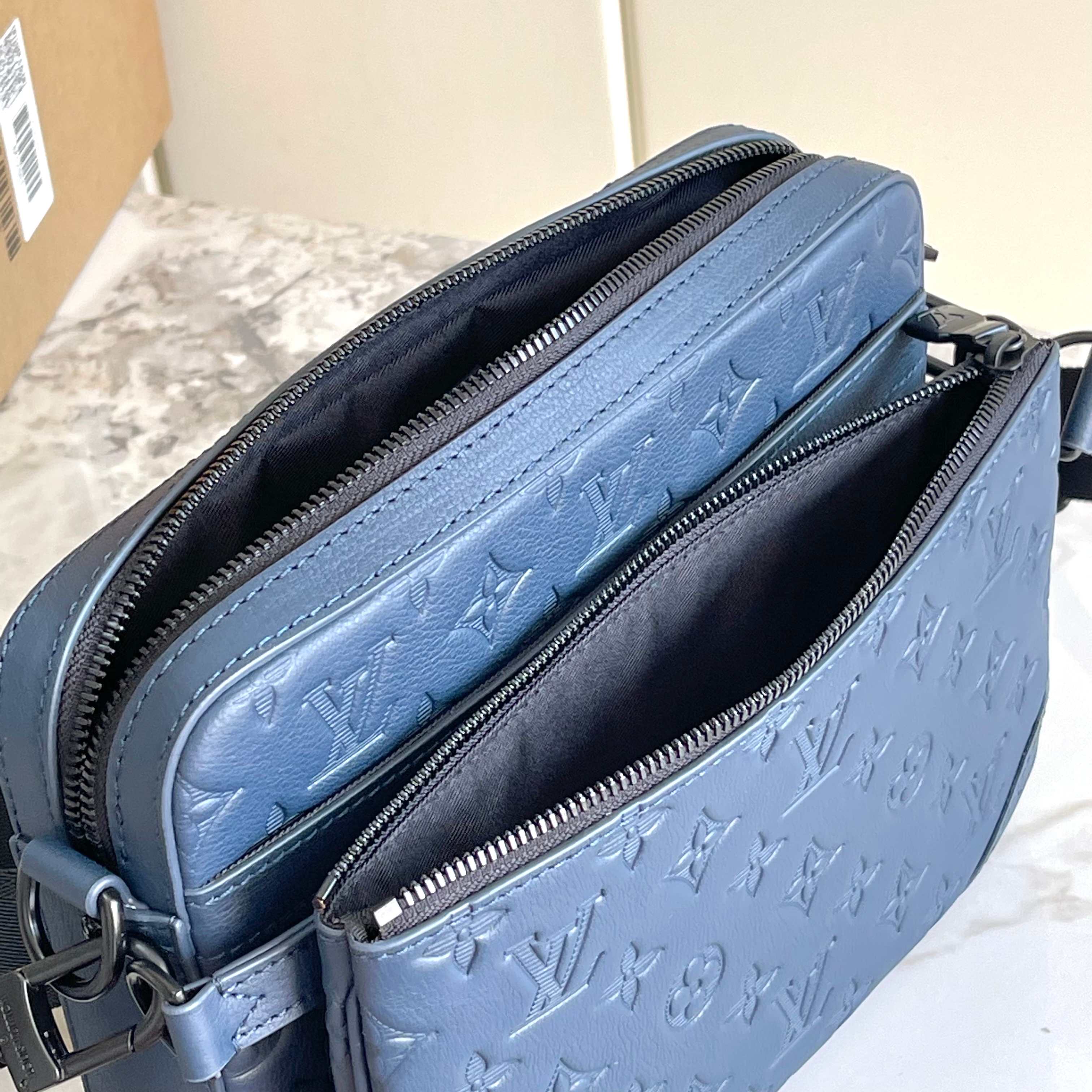 Trio Messenger Bag G65 Navy Blue Monogram Shadow M14785