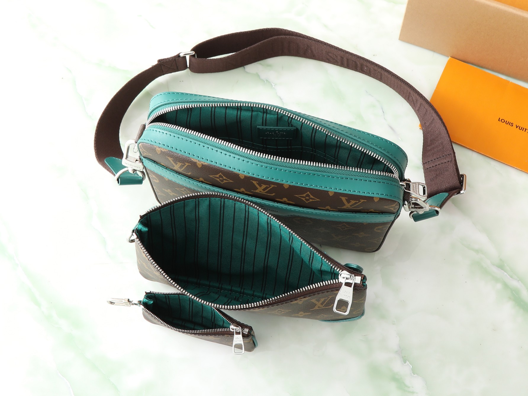 Trio Messenger Bag G73 Borneo Green Monogram Macassar Colormania M12766