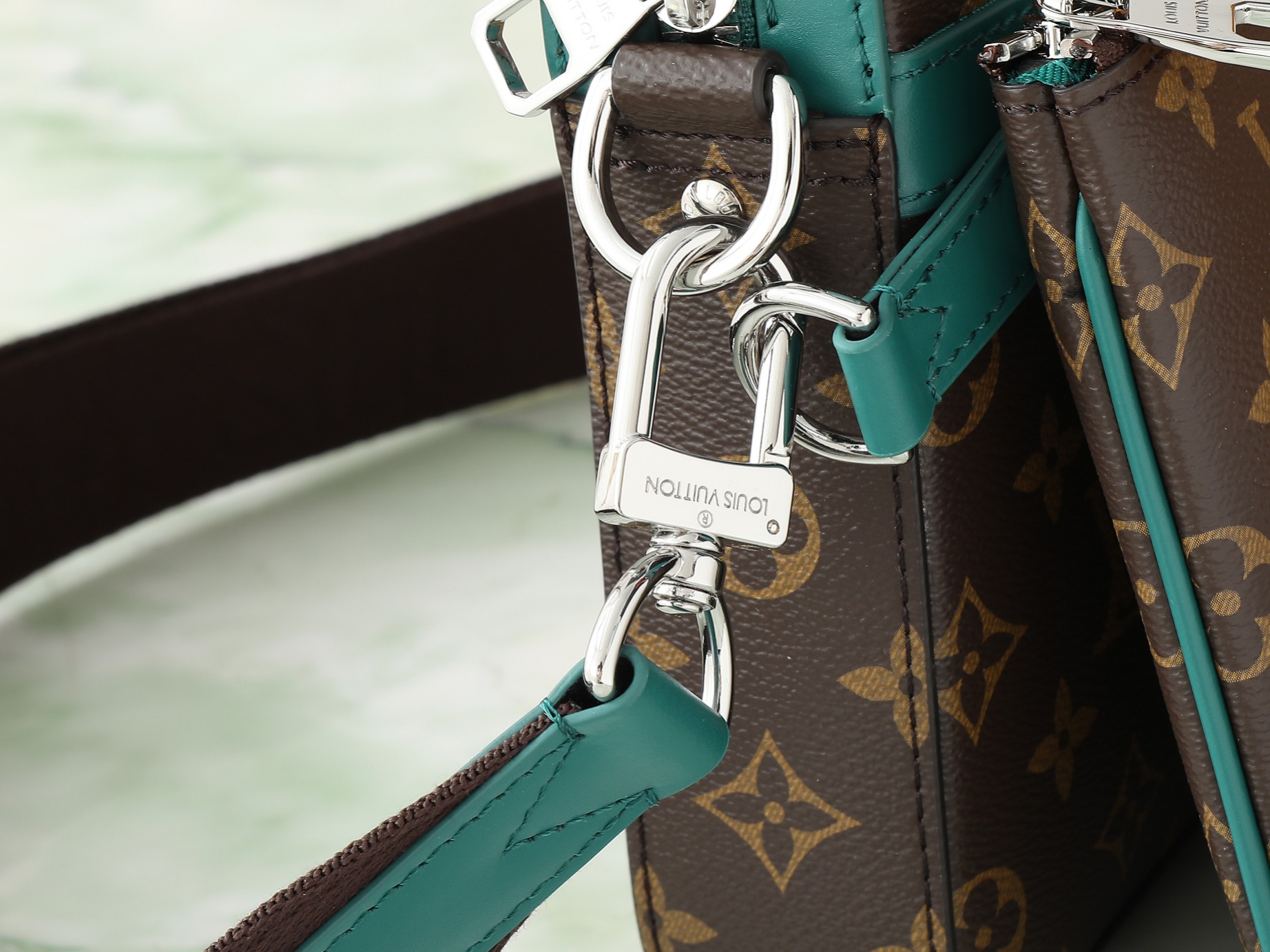 Trio Messenger Bag G73 Borneo Green Monogram Macassar Colormania M12766