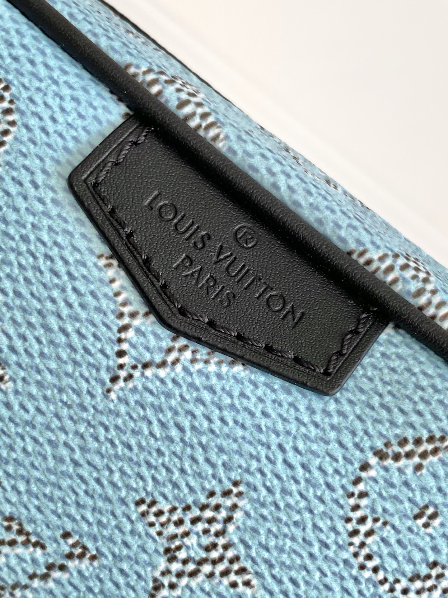 Trocadéro Wearable Wallet Blue Monogram Heritage M14684