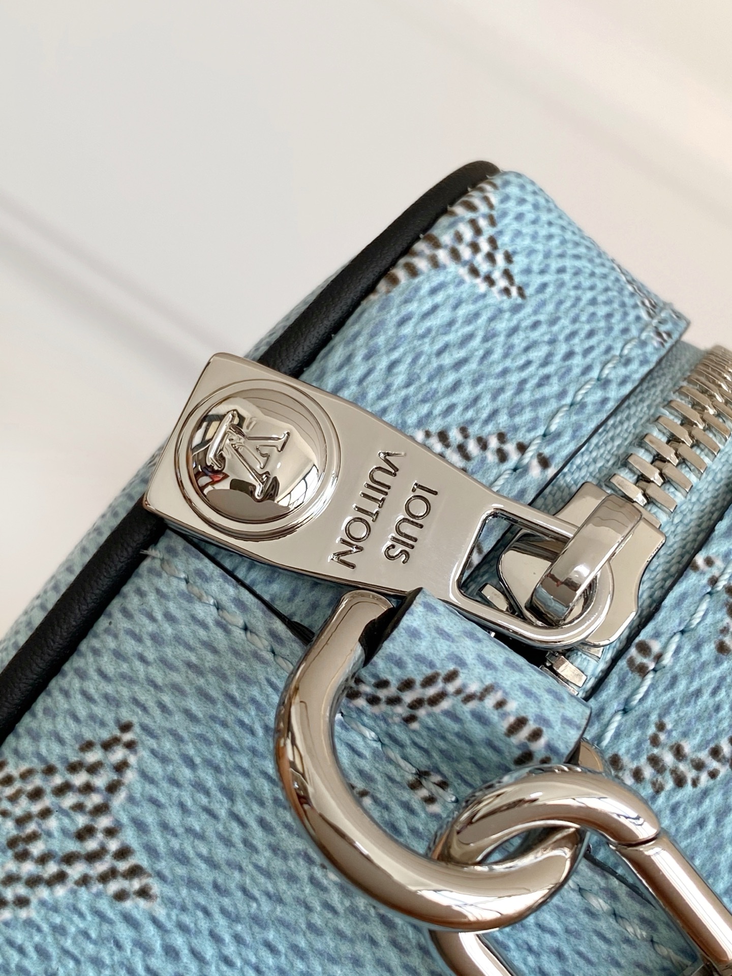 Trocadéro Wearable Wallet Blue Monogram Heritage M14684