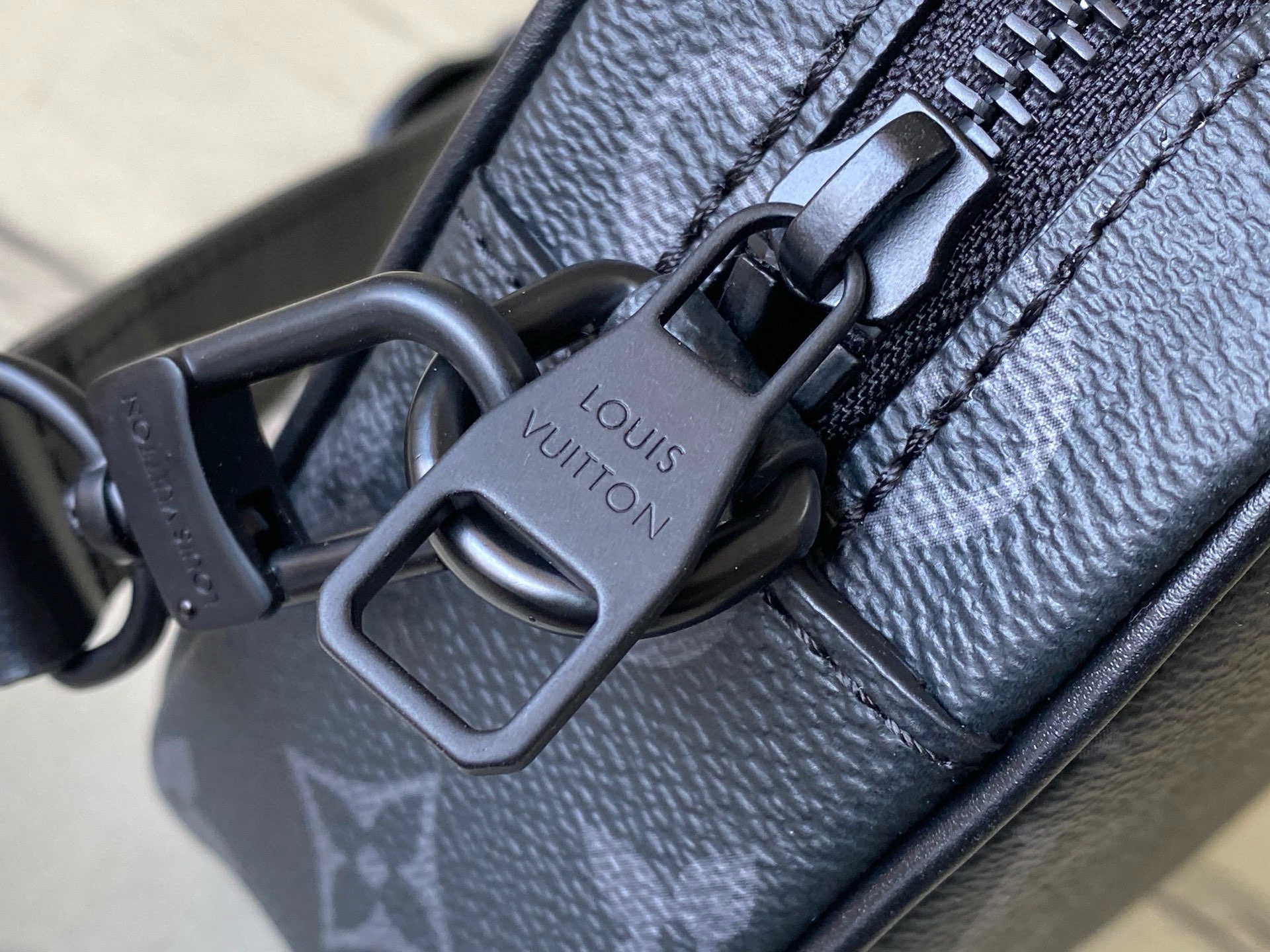 Trocadéro Wearable Wallet Monogram Eclipse Black M14253