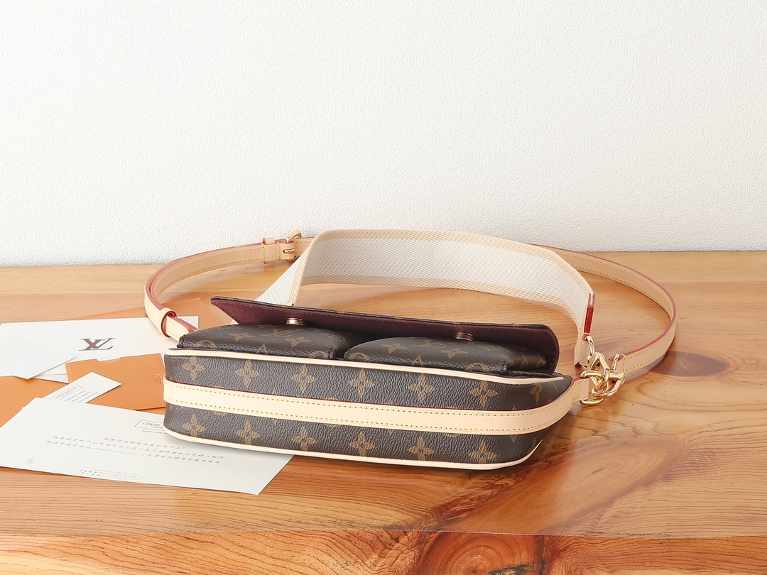 Vivacité Handbags Monogram M46999