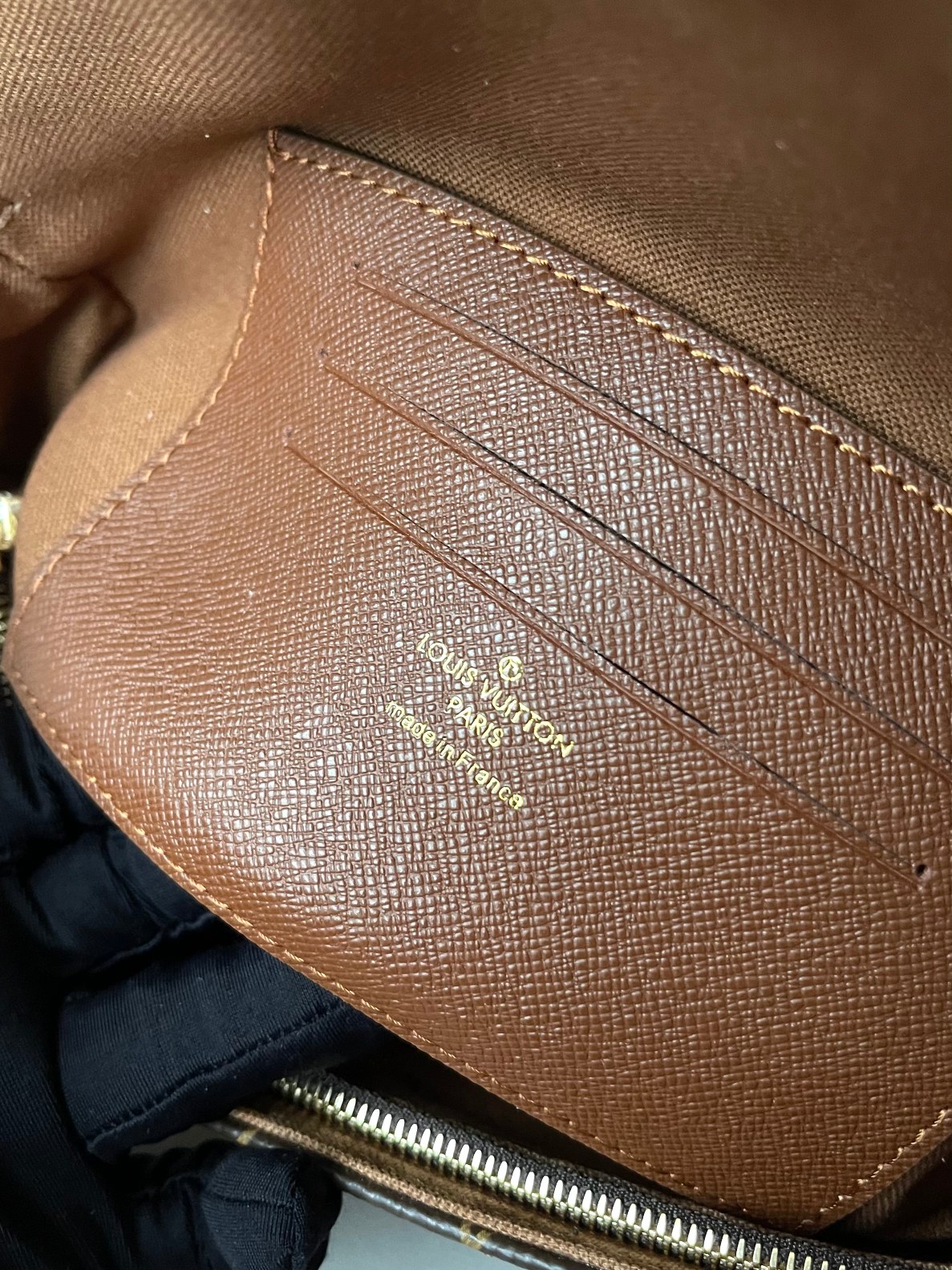 Wallet On Chain Ivy Monogram M81911