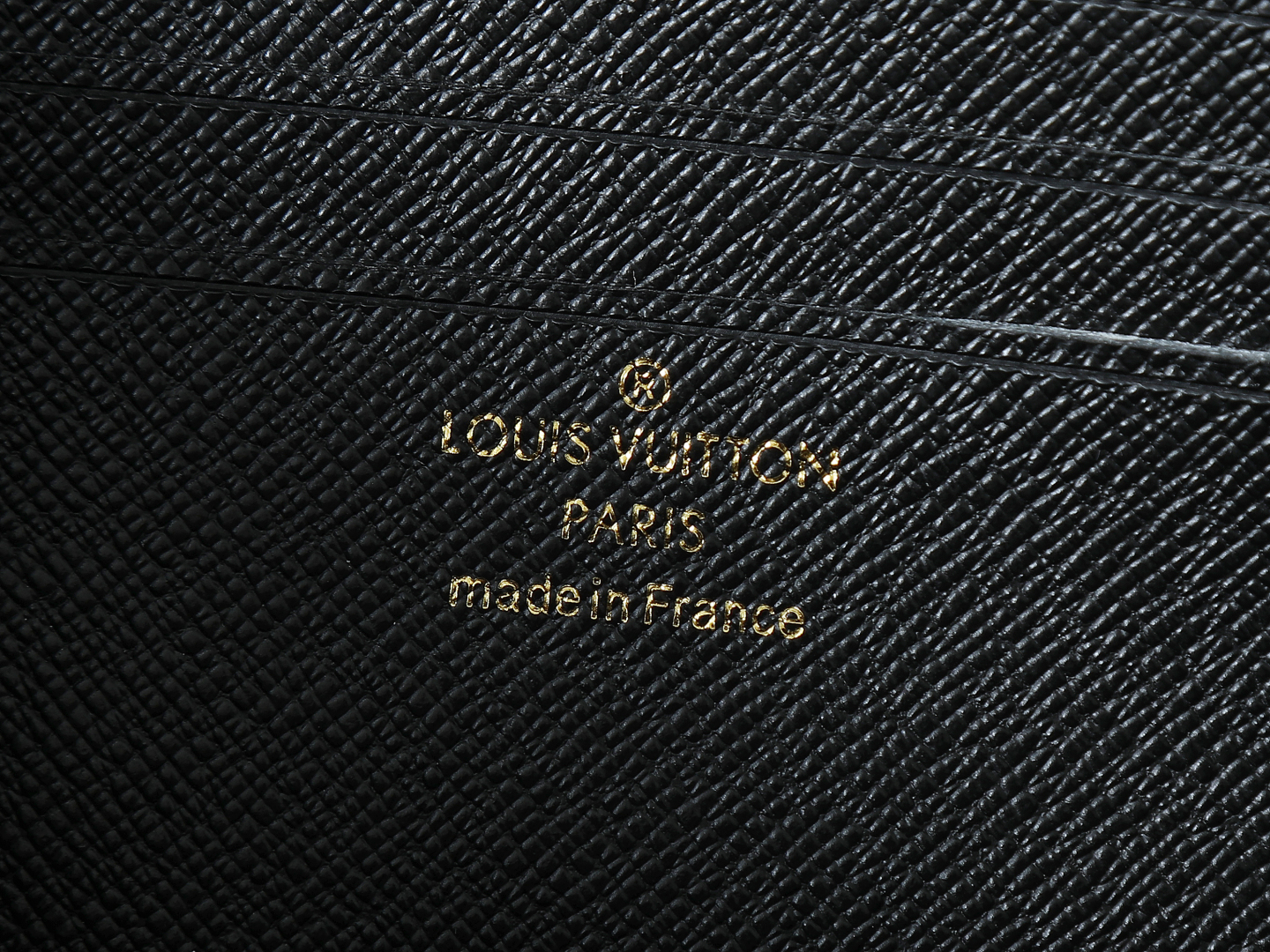 Wallet On Chain Ivy Monogram Reverse M26587