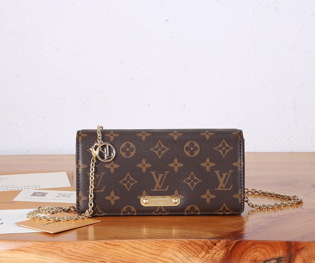 Wallet On Chain Lily Monogram M82509