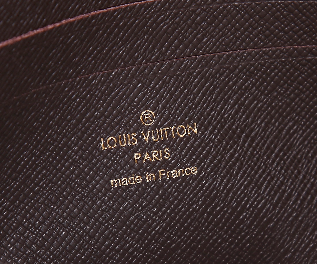 Wallet On Chain Lily Monogram M82509